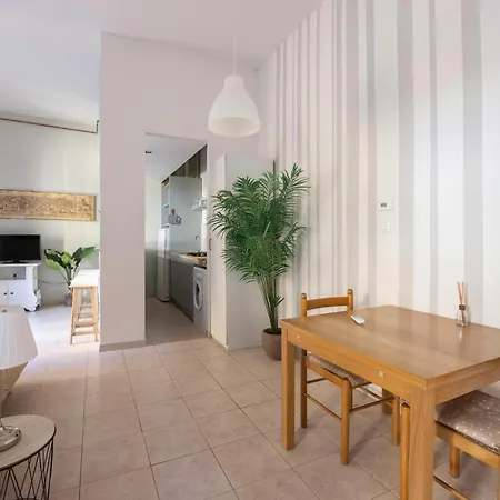 Santo Stefano, By Short Holidays Apartament Bolonia