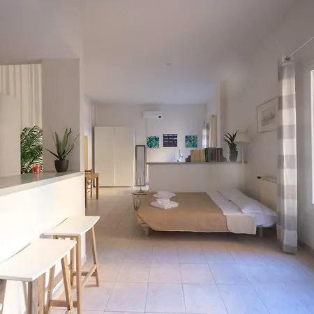 Santo Stefano, By Short Holidays