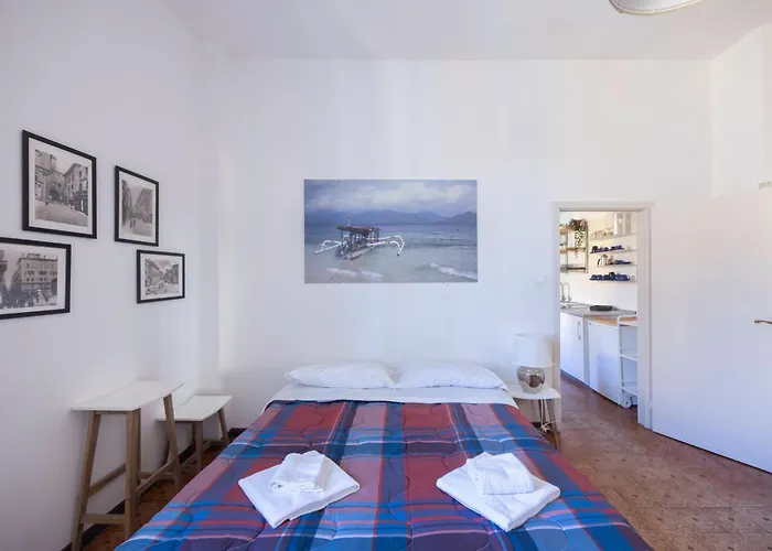 Santo Stefano, By Short Holidays 아파트